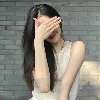 玉米上的麻雀